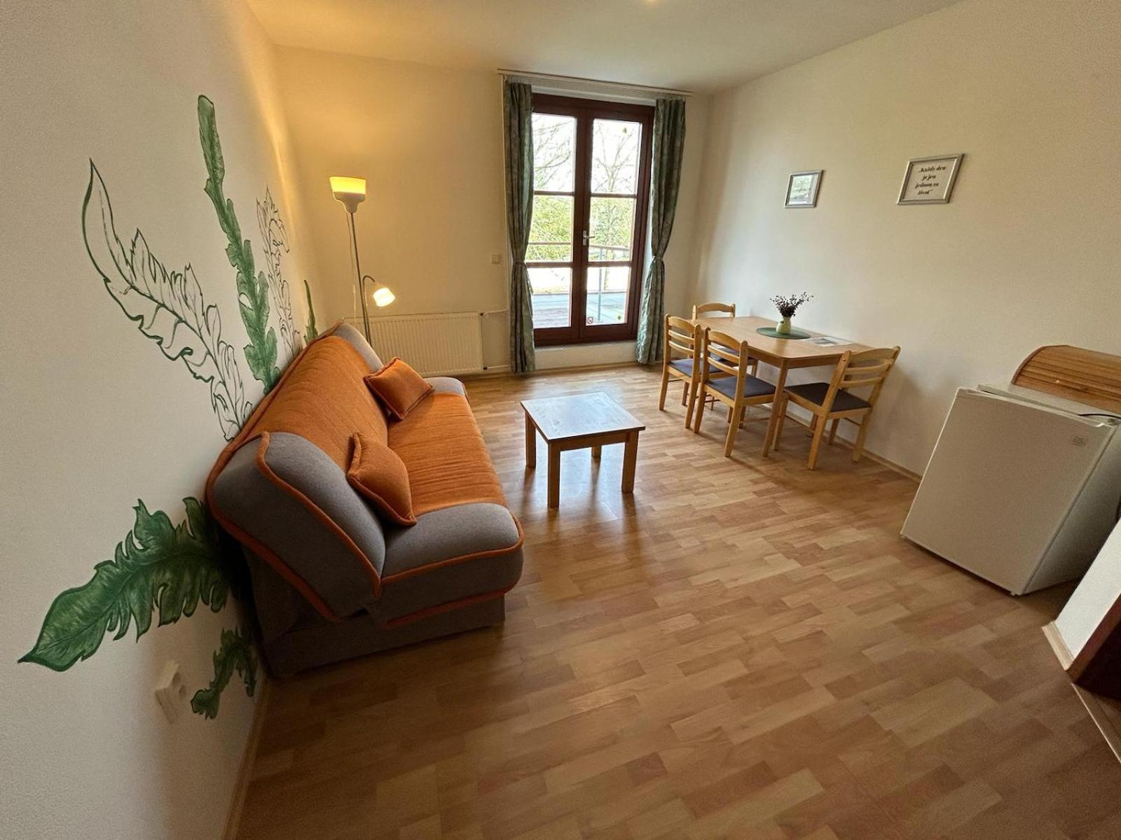 Penzion Majak Dublovice Buitenkant foto
